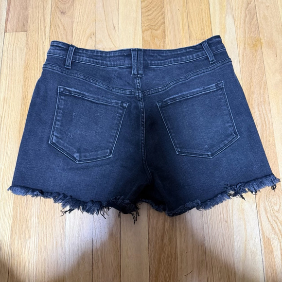Women's Flying Monkey Black Distressed Jean Shorts Size 32 SKU636 - Picture 2 of 5